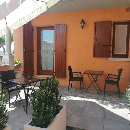 B&B Agora' Gardone Riviera Exteriör bild